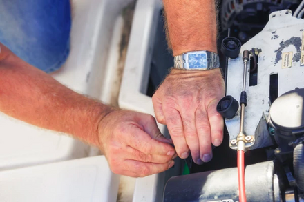 How to maintain your boat